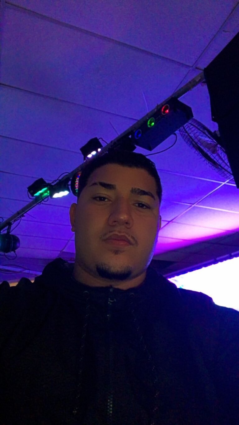 ENTRE NA PROMOÇÃO E DISPUTE MIL REAIS EM COMPRAS OU VIA PIX COM ROBERT!